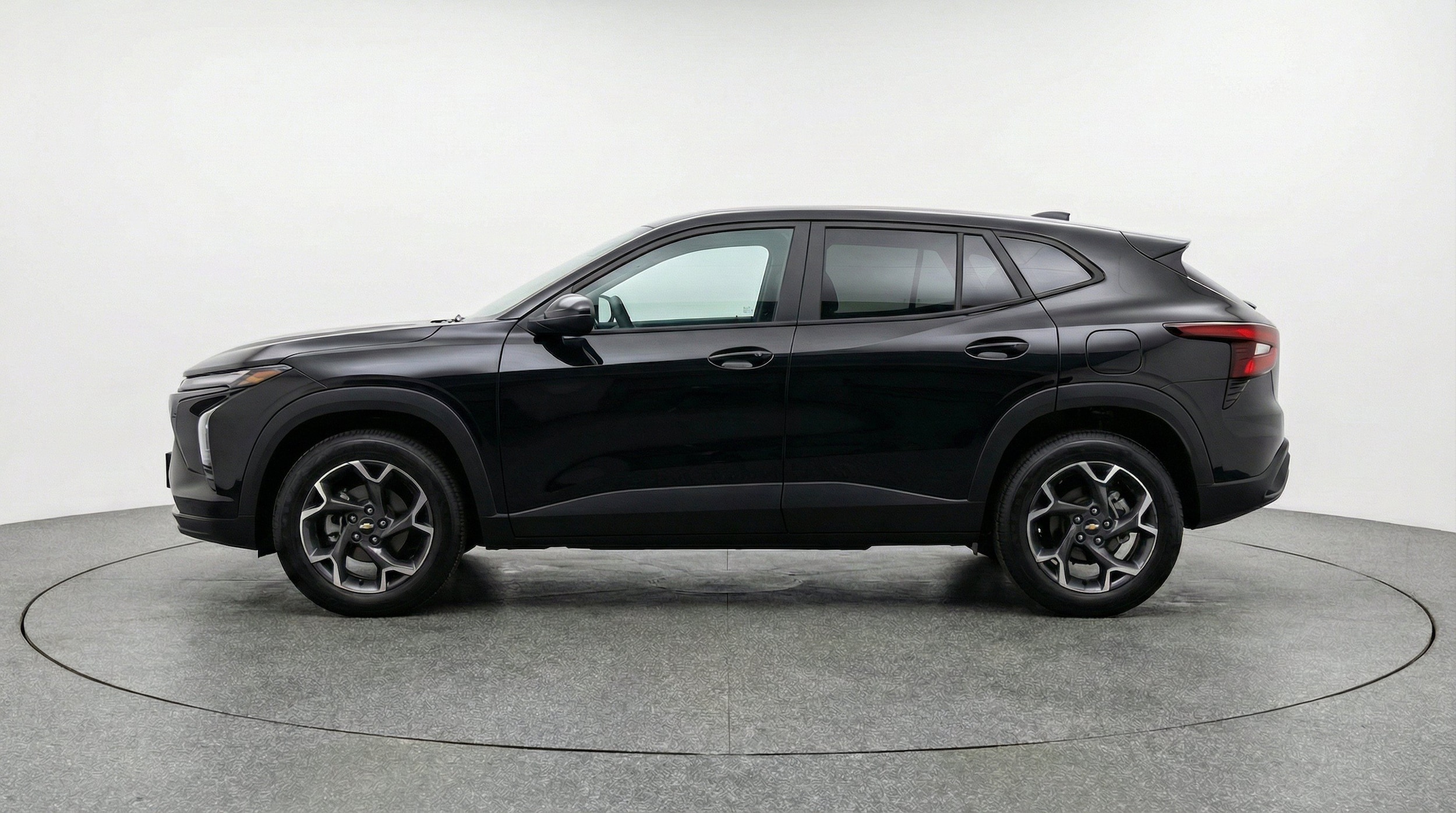 Thumbnail: 2025 Chevrolet Trax - 5