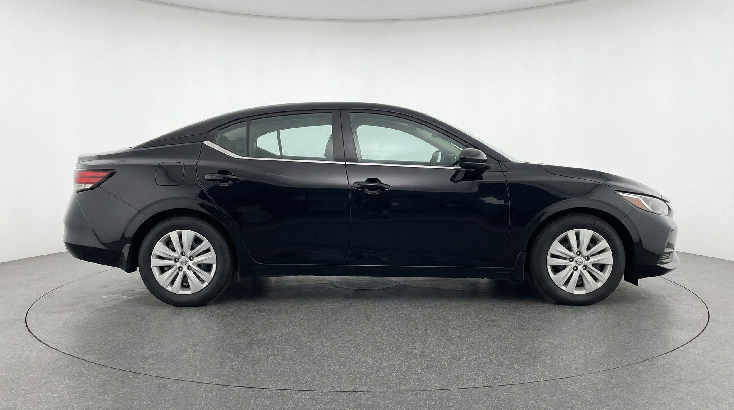 Thumbnail: 2025 Nissan Sentra - 8