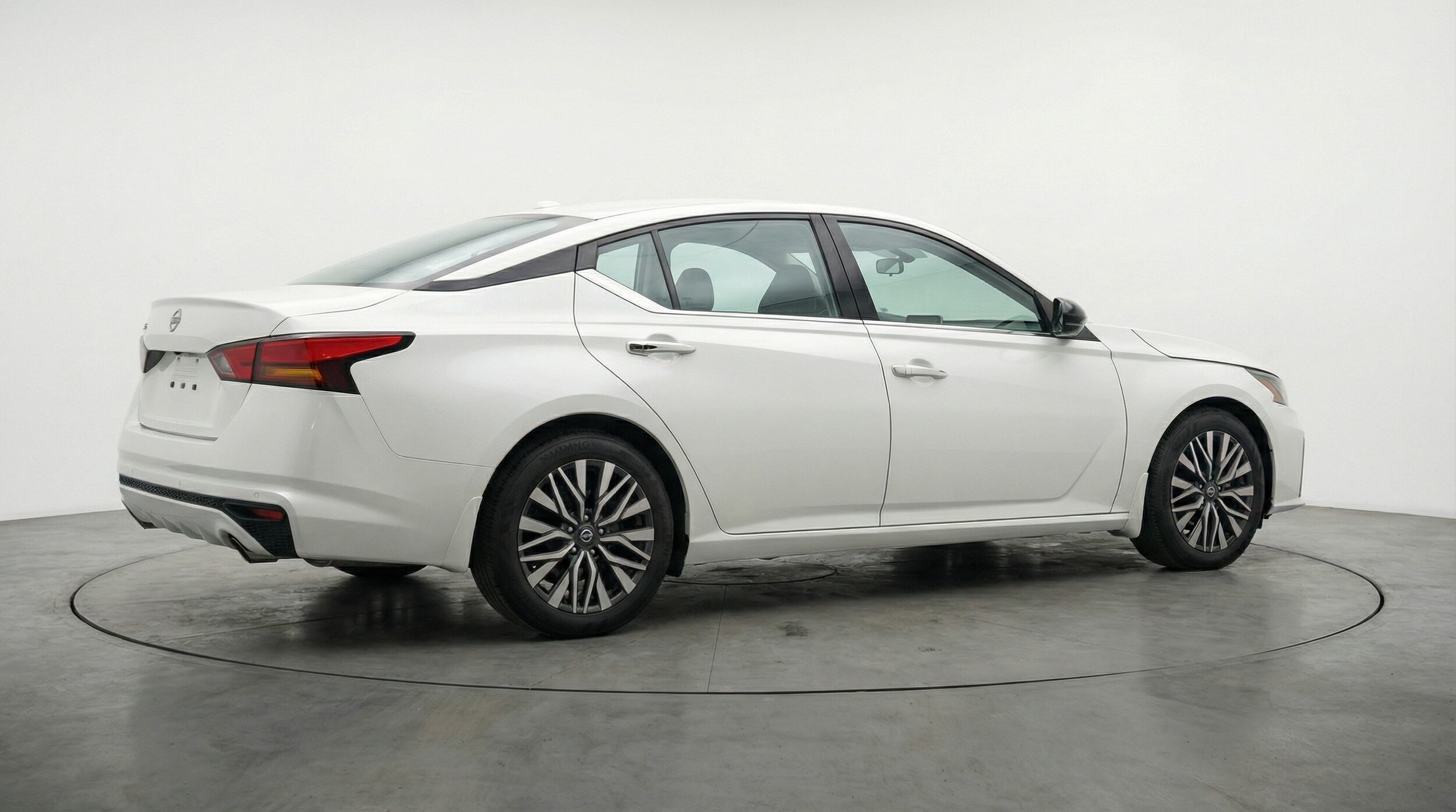 Thumbnail: 2025 Nissan Altima - 7