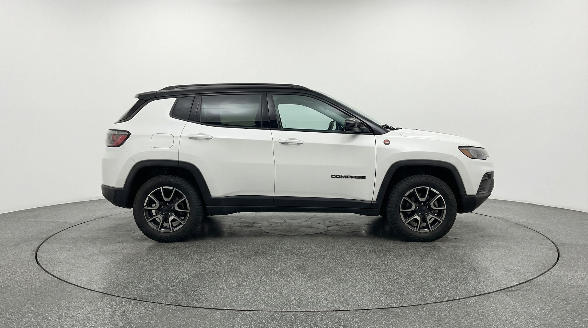Thumbnail: 2025 Jeep Compass - 8