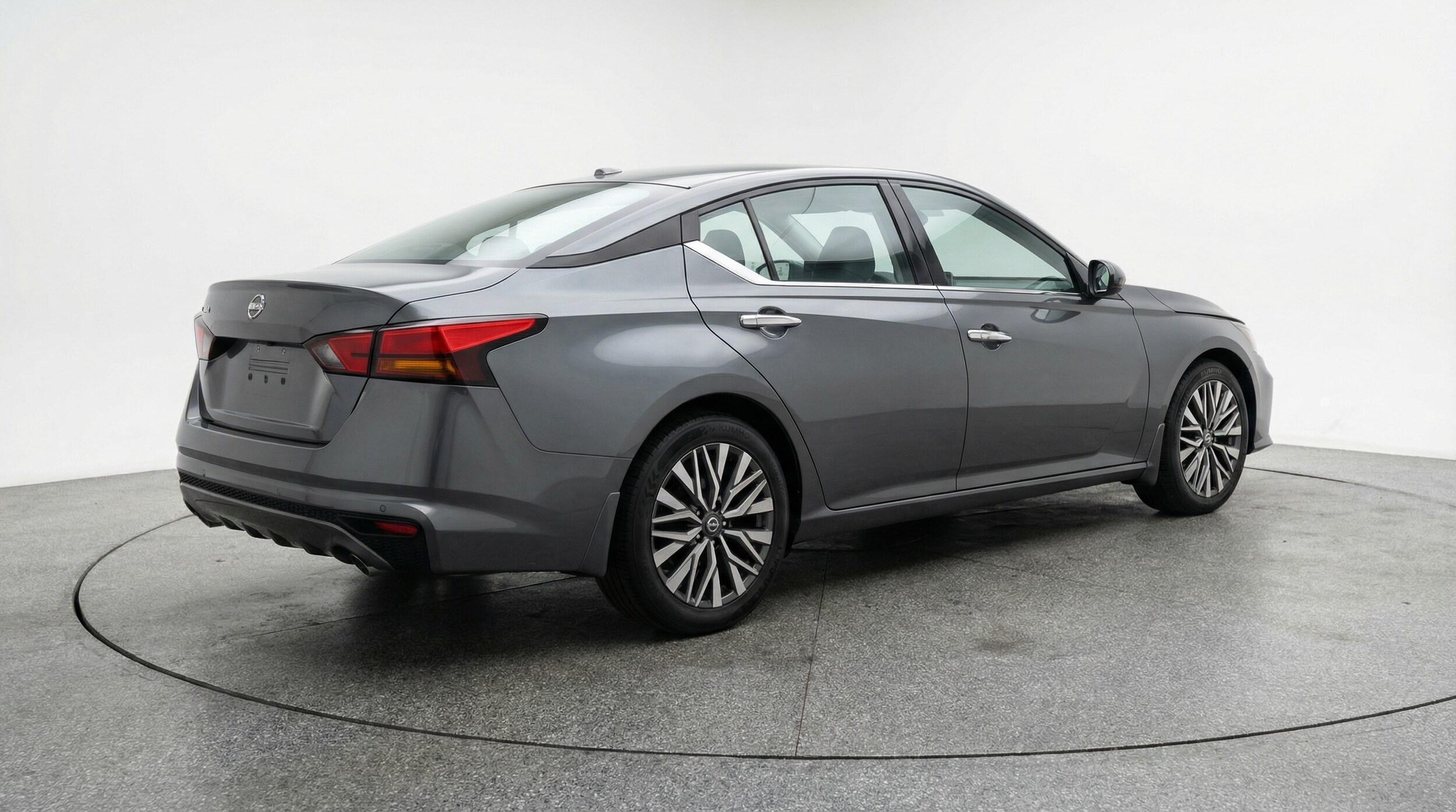 Thumbnail: 2025 Nissan Altima - 7