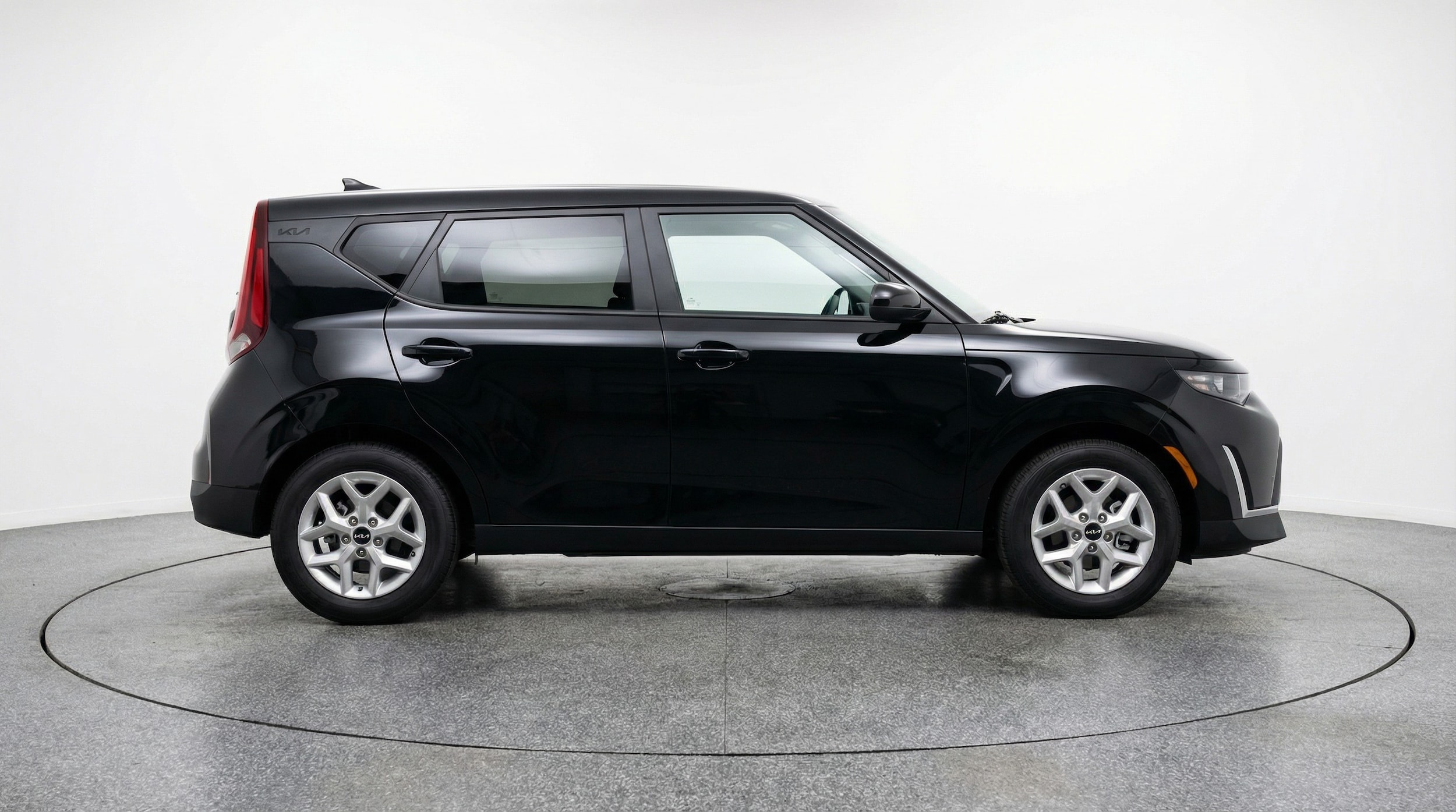 Thumbnail: 2025 Kia Soul - 8