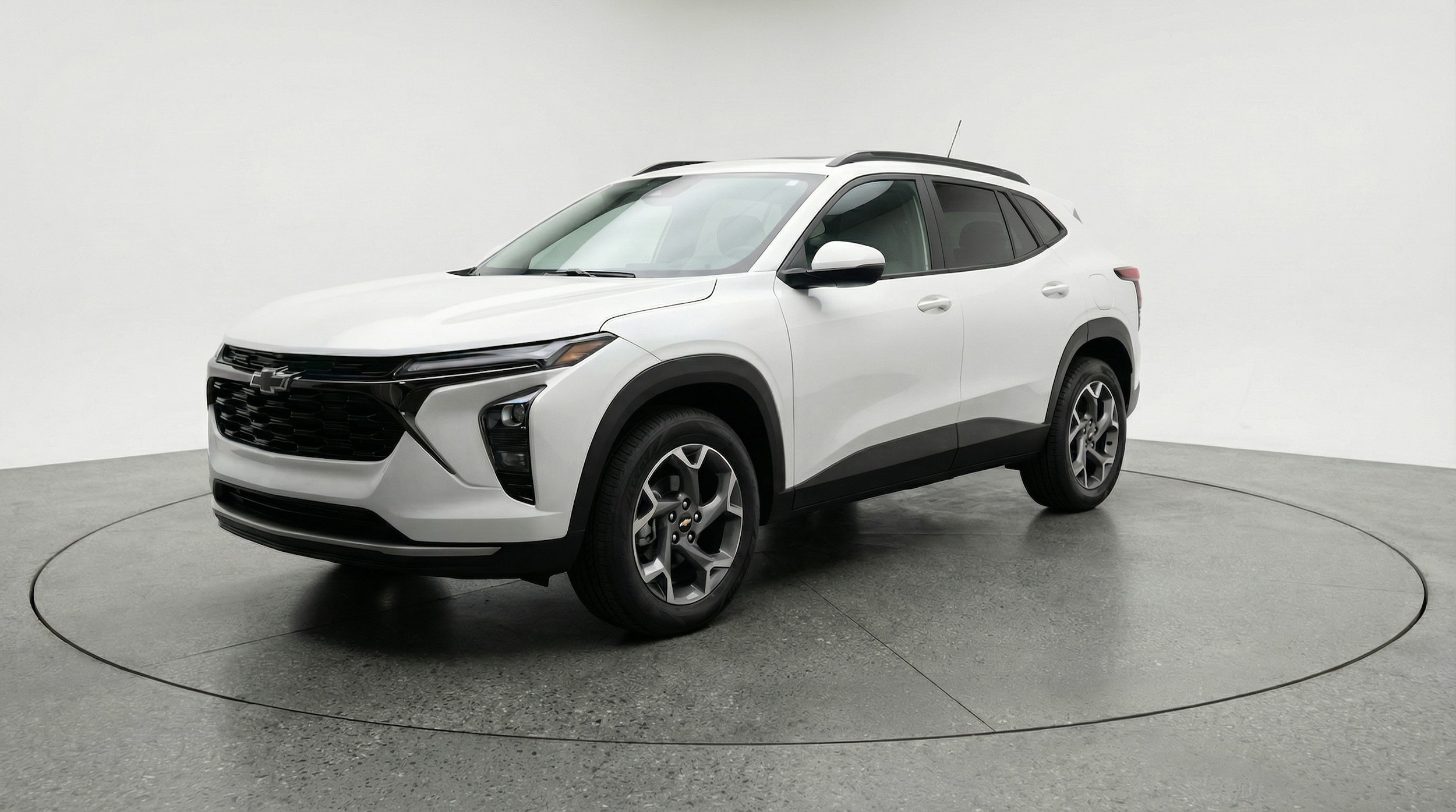 Thumbnail: 2025 Chevrolet Trax - 3