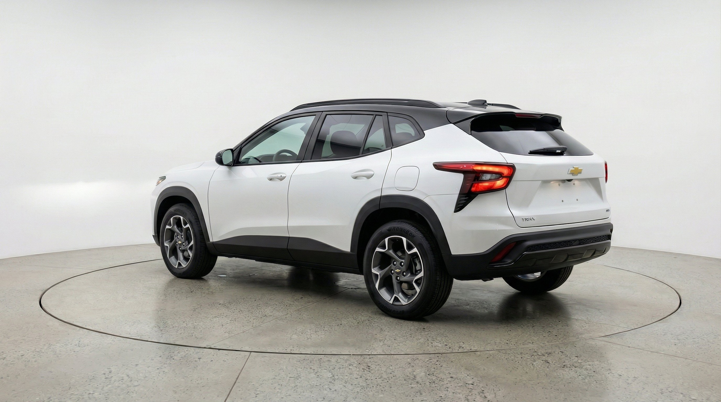 Thumbnail: 2025 Chevrolet Trax - 6