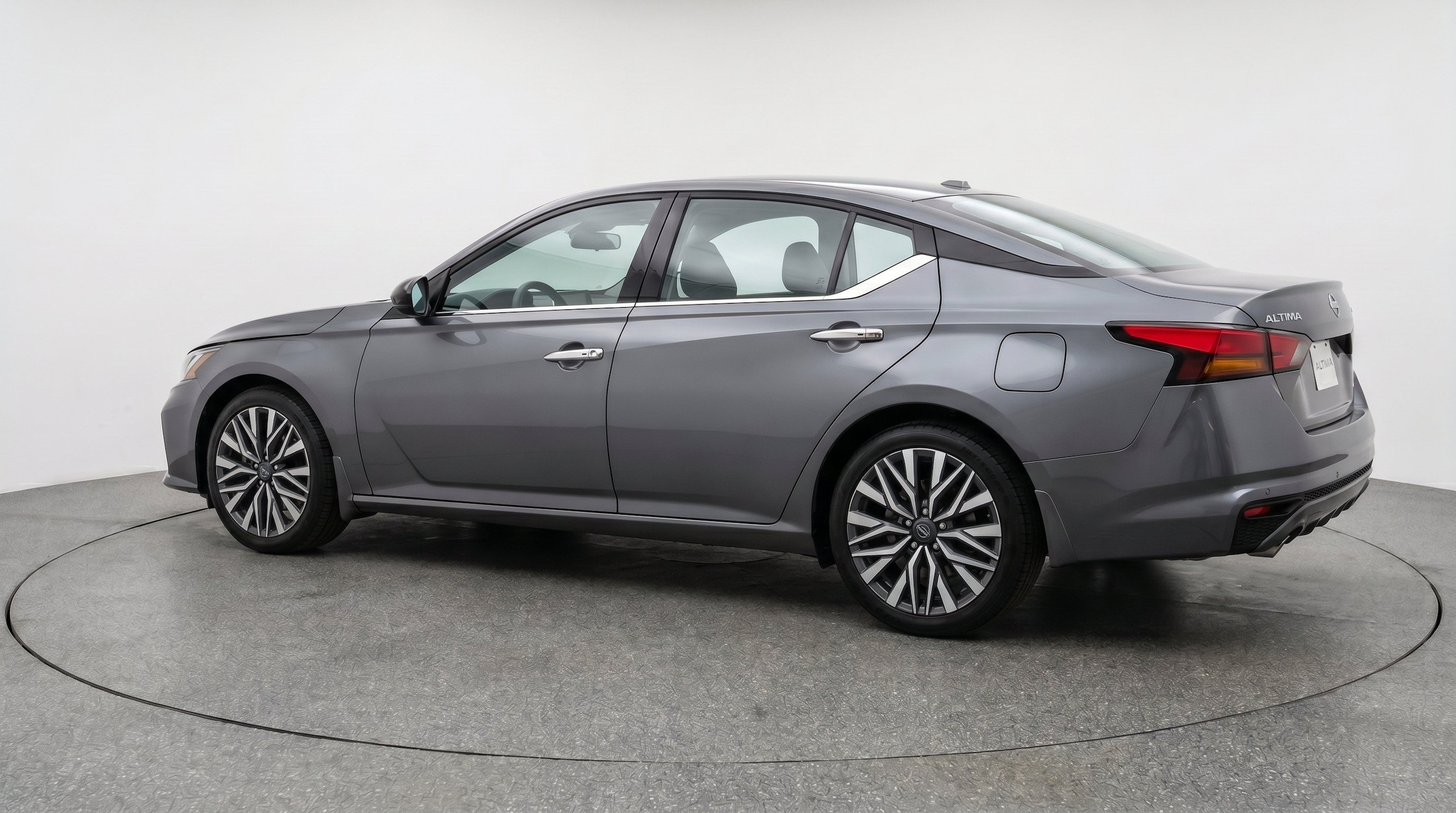 Thumbnail: 2025 Nissan Altima - 6