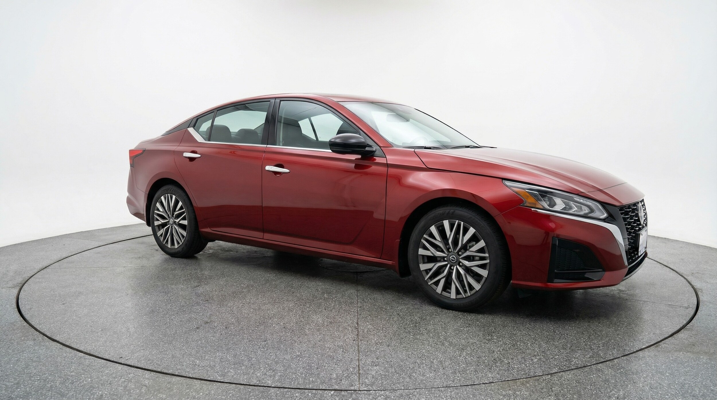 Thumbnail: 2025 Nissan Altima - 1