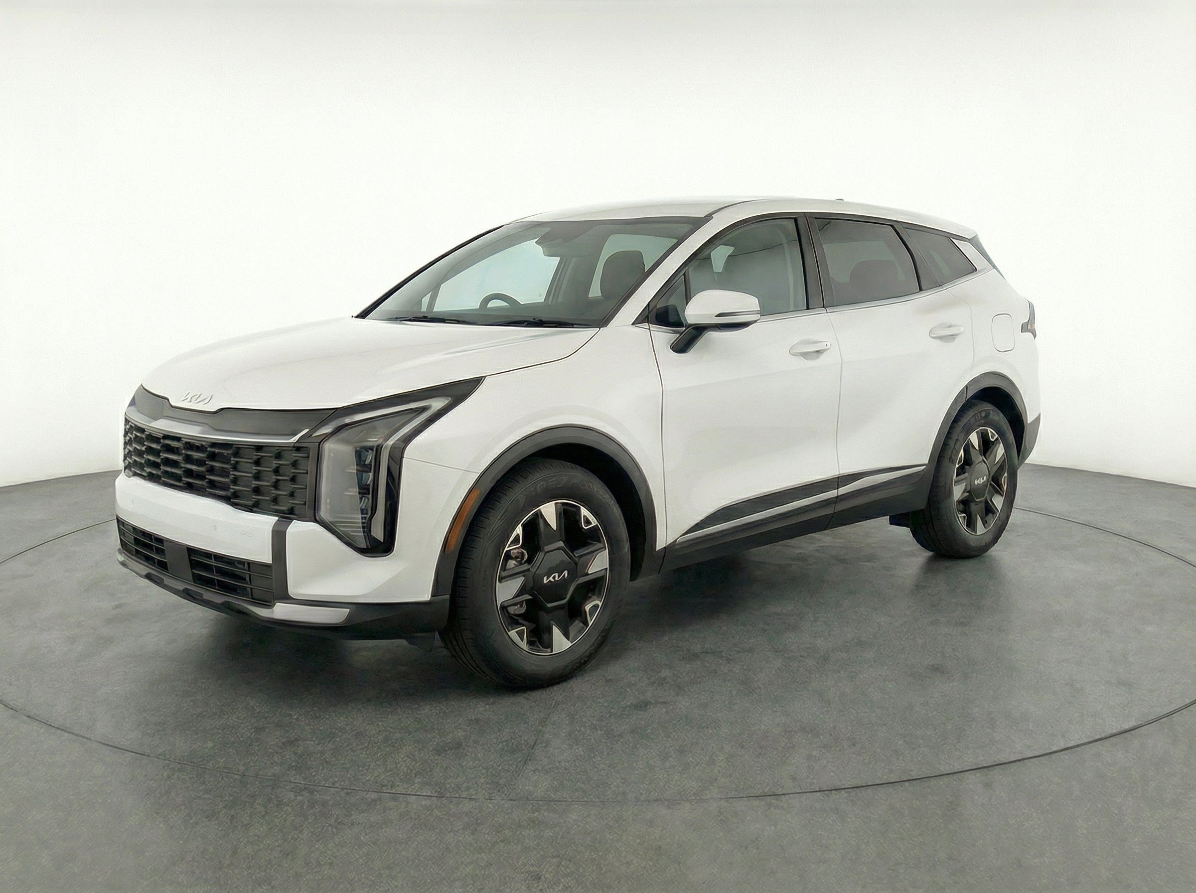 Thumbnail: 2026 Kia Sportage - 3