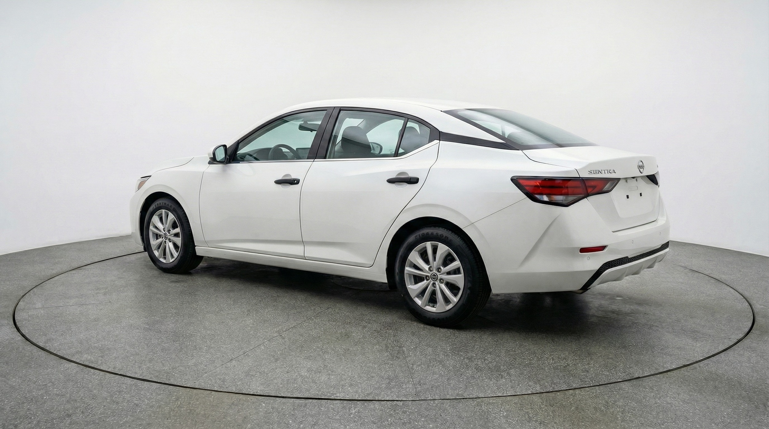 Thumbnail: 2025 Nissan Sentra - 5