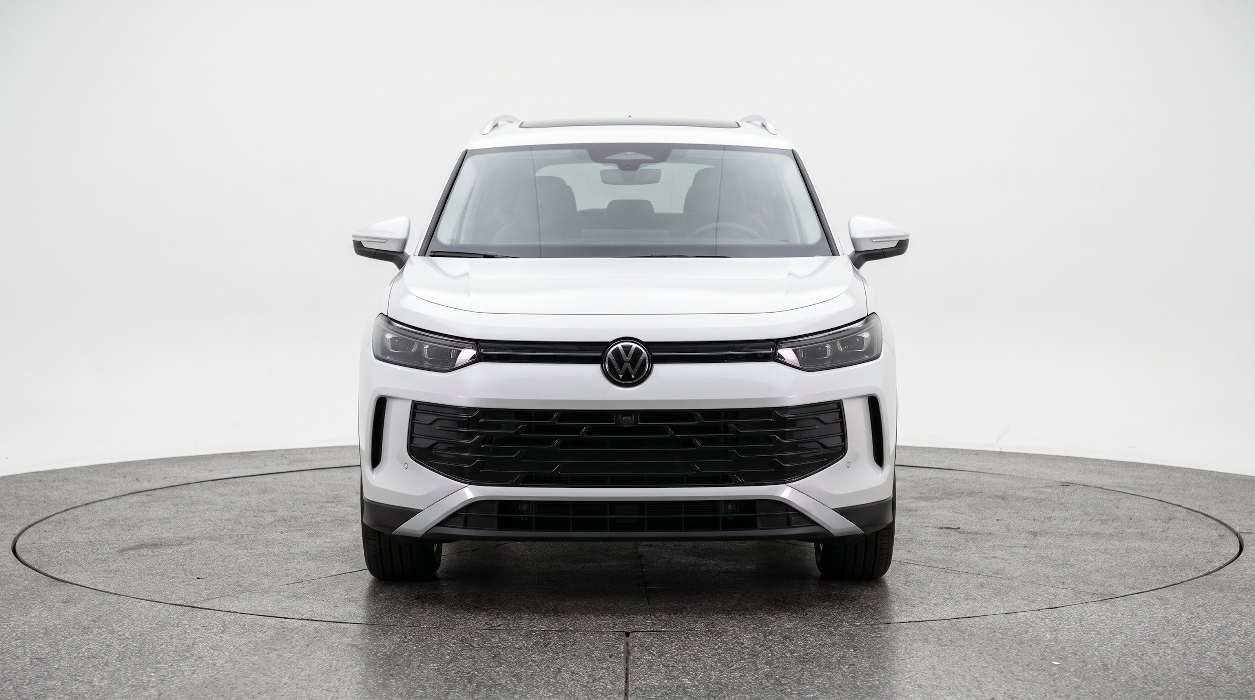 Thumbnail: 2026 Volkswagen Tiguan - 2