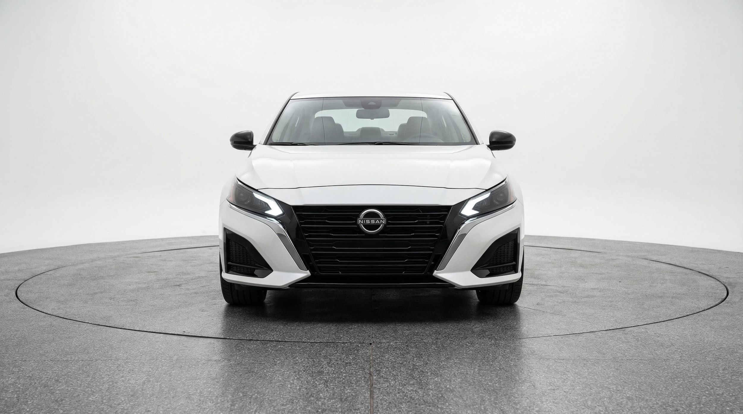 Thumbnail: 2025 Nissan Altima - 2