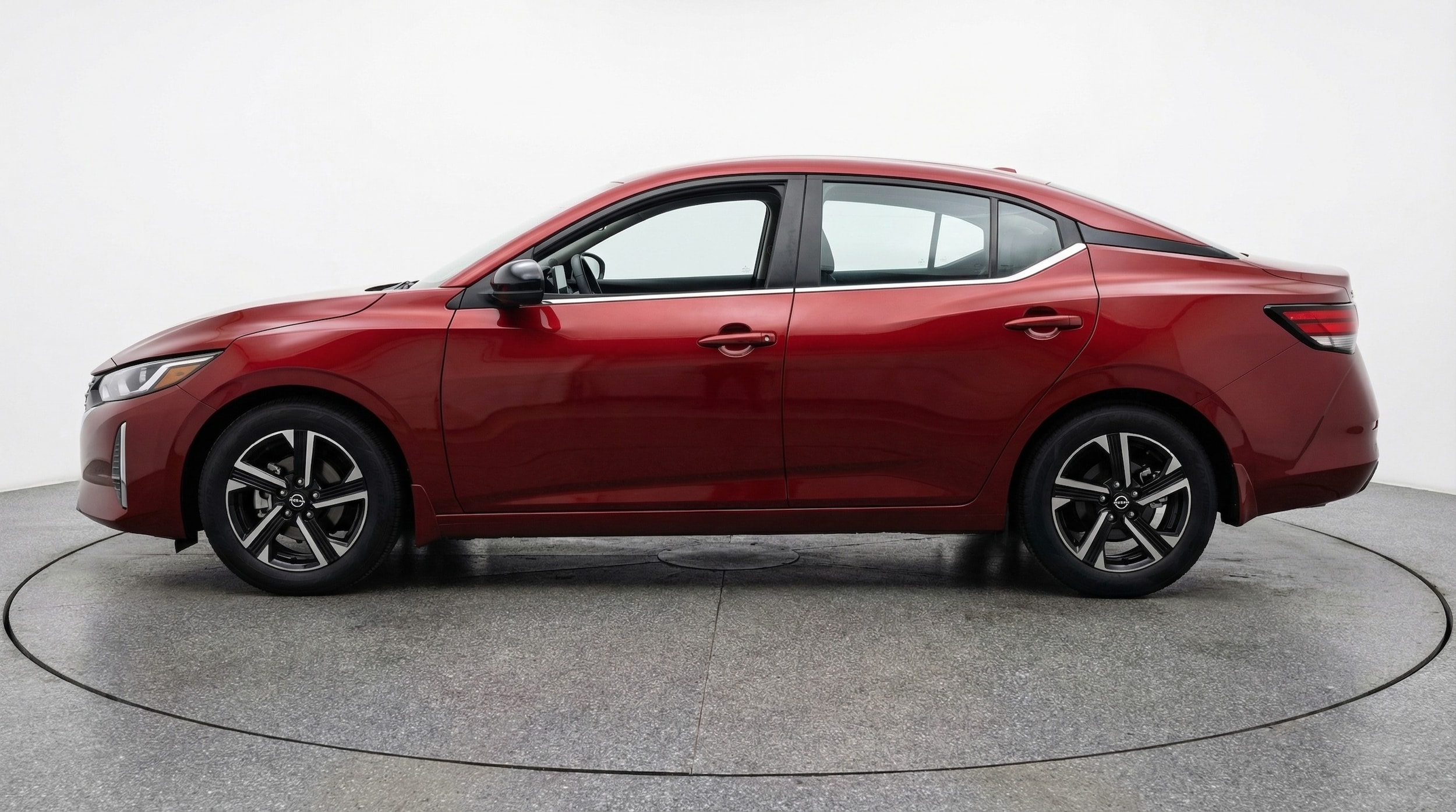 Thumbnail: 2025 Nissan Sentra - 4