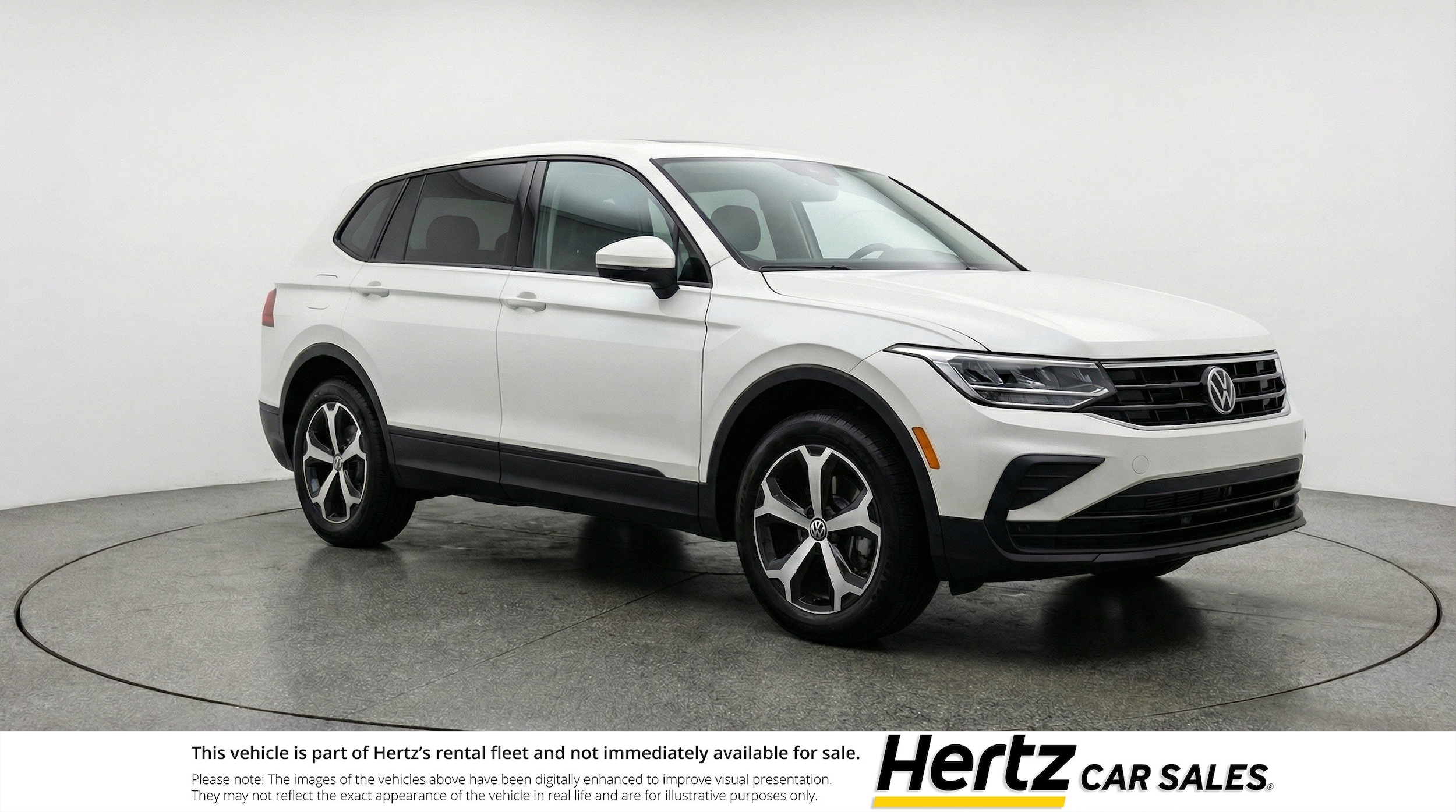Thumbnail: 2026 Volkswagen Tiguan - 1