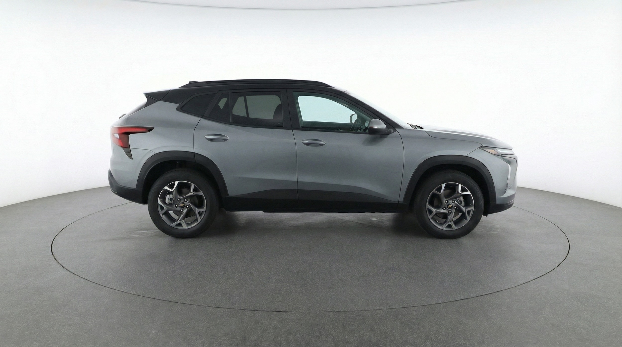 Thumbnail: 2025 Chevrolet Trax - 8