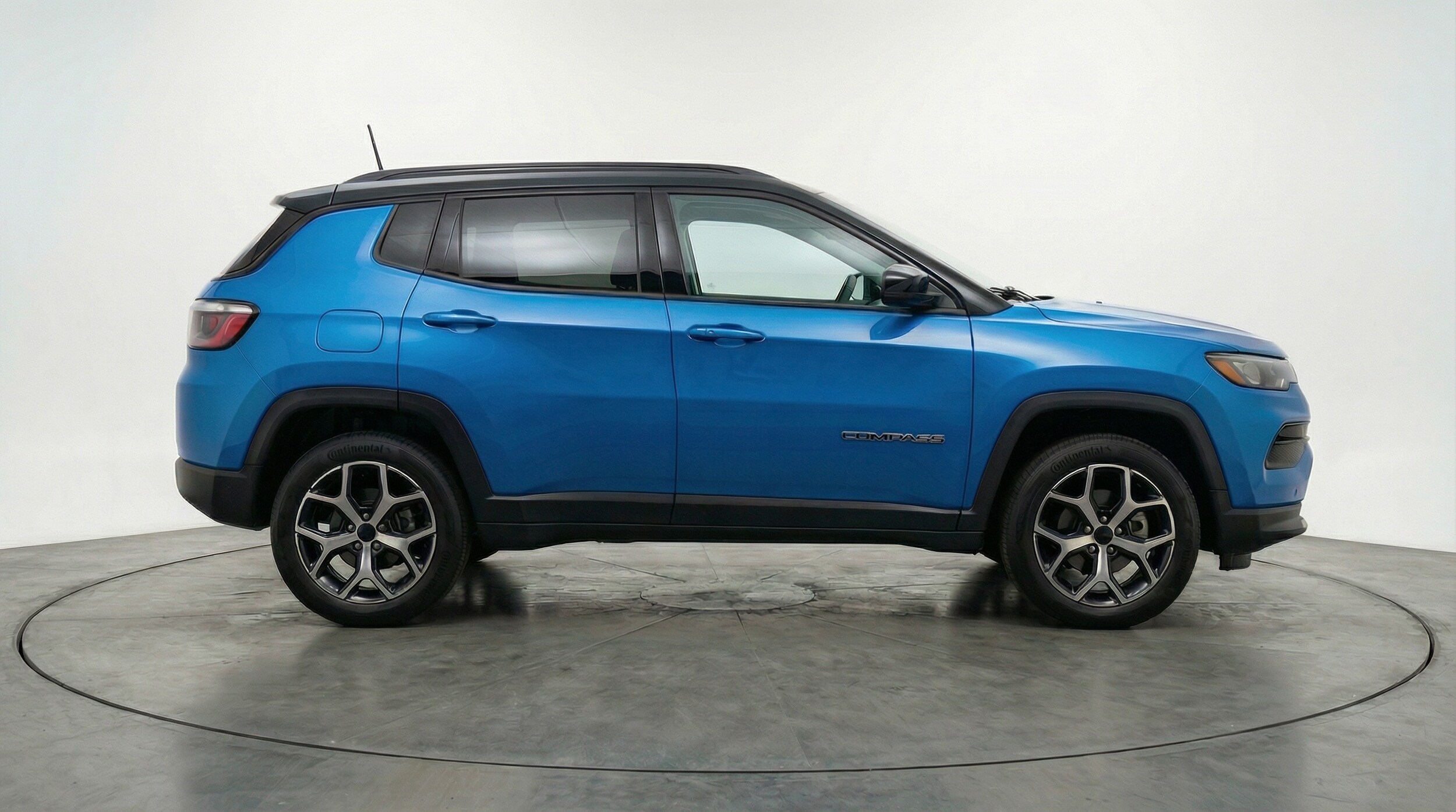 Thumbnail: 2025 Jeep Compass - 8
