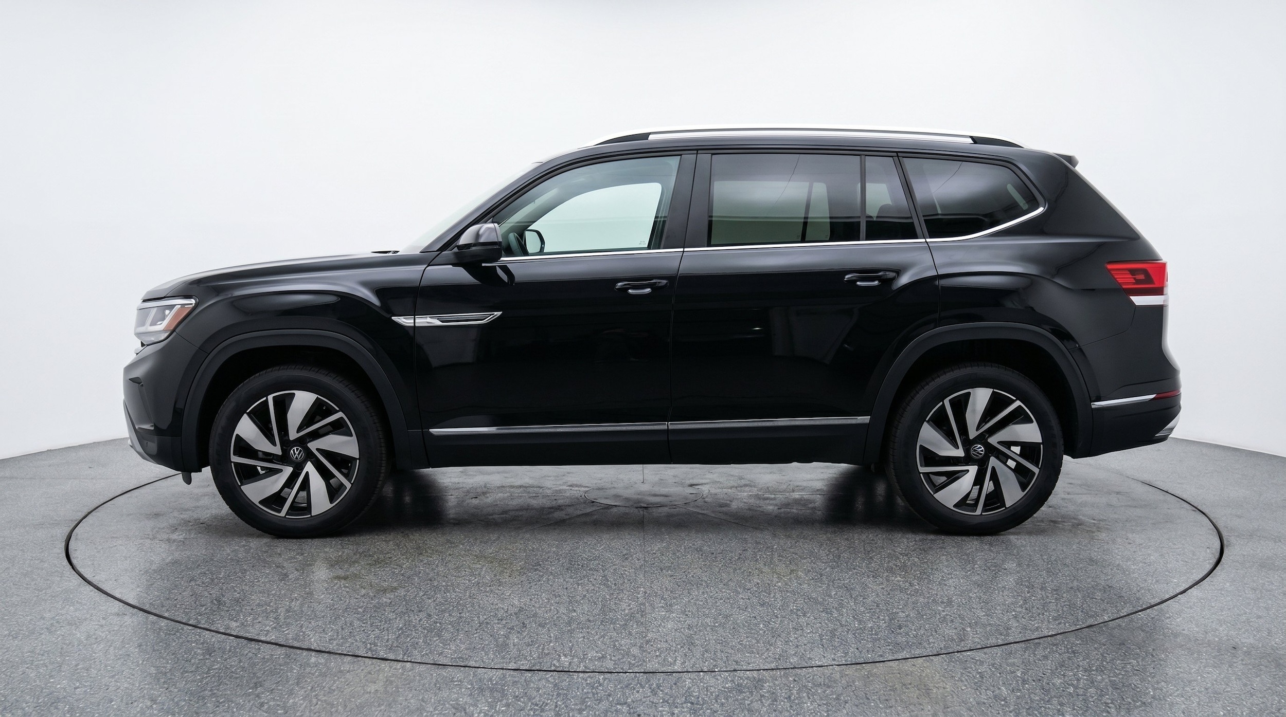 Thumbnail: 2026 Volkswagen Atlas - 5