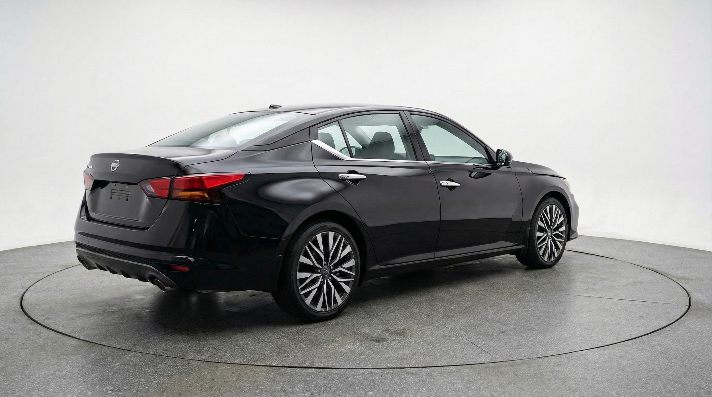 Thumbnail: 2025 Nissan Altima - 7