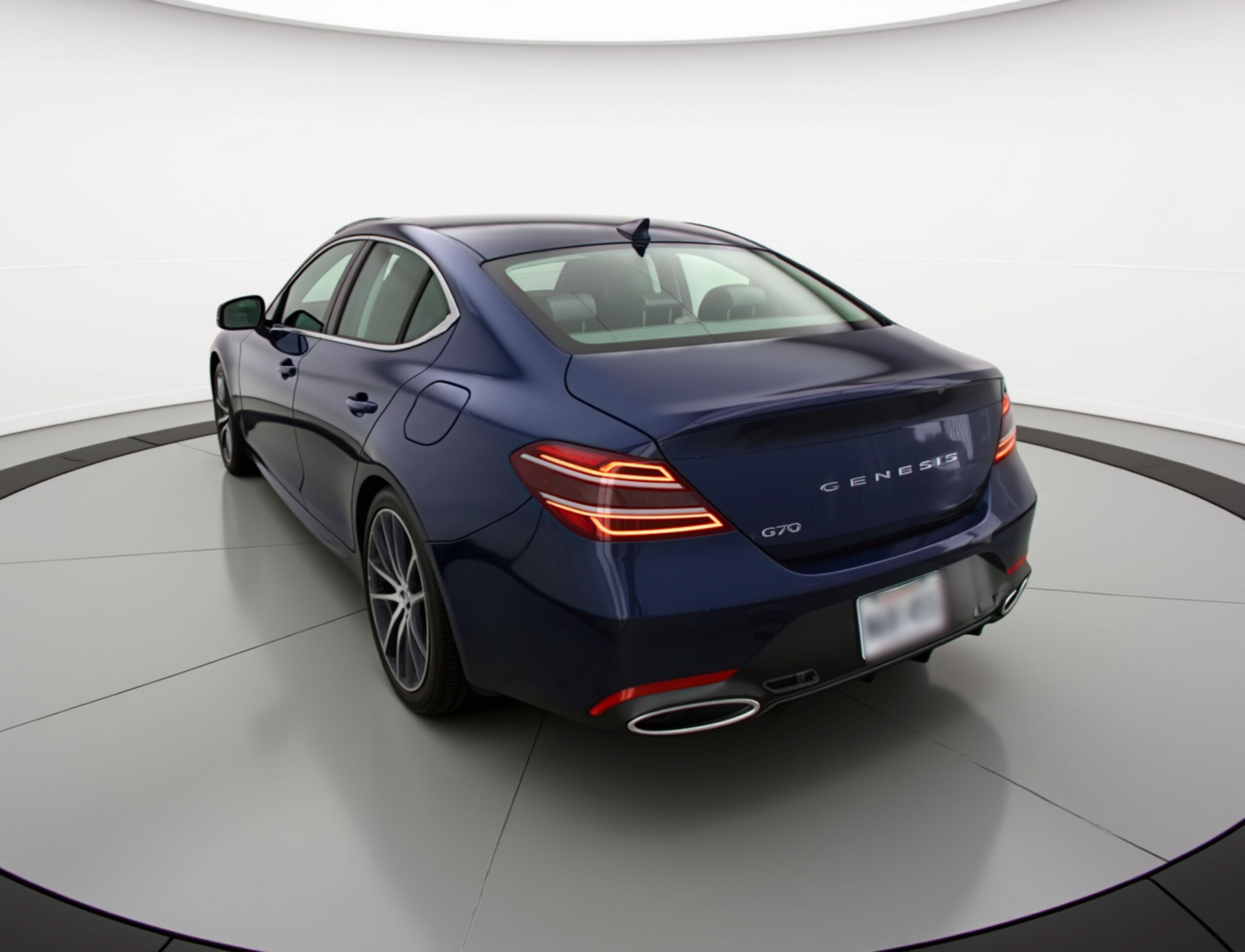 Thumbnail: 2025 Genesis G70 - 5