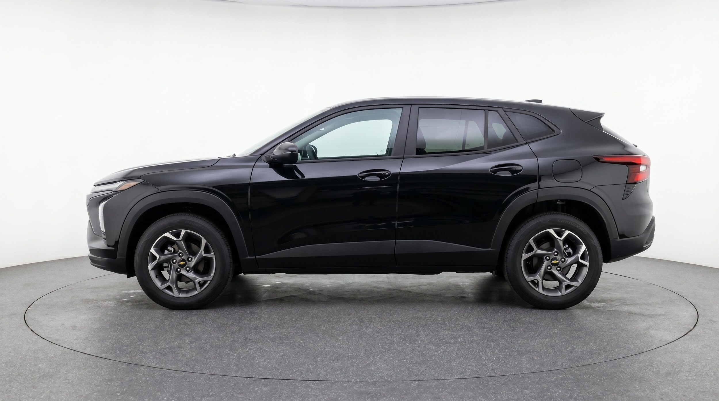 Thumbnail: 2025 Chevrolet Trax - 5