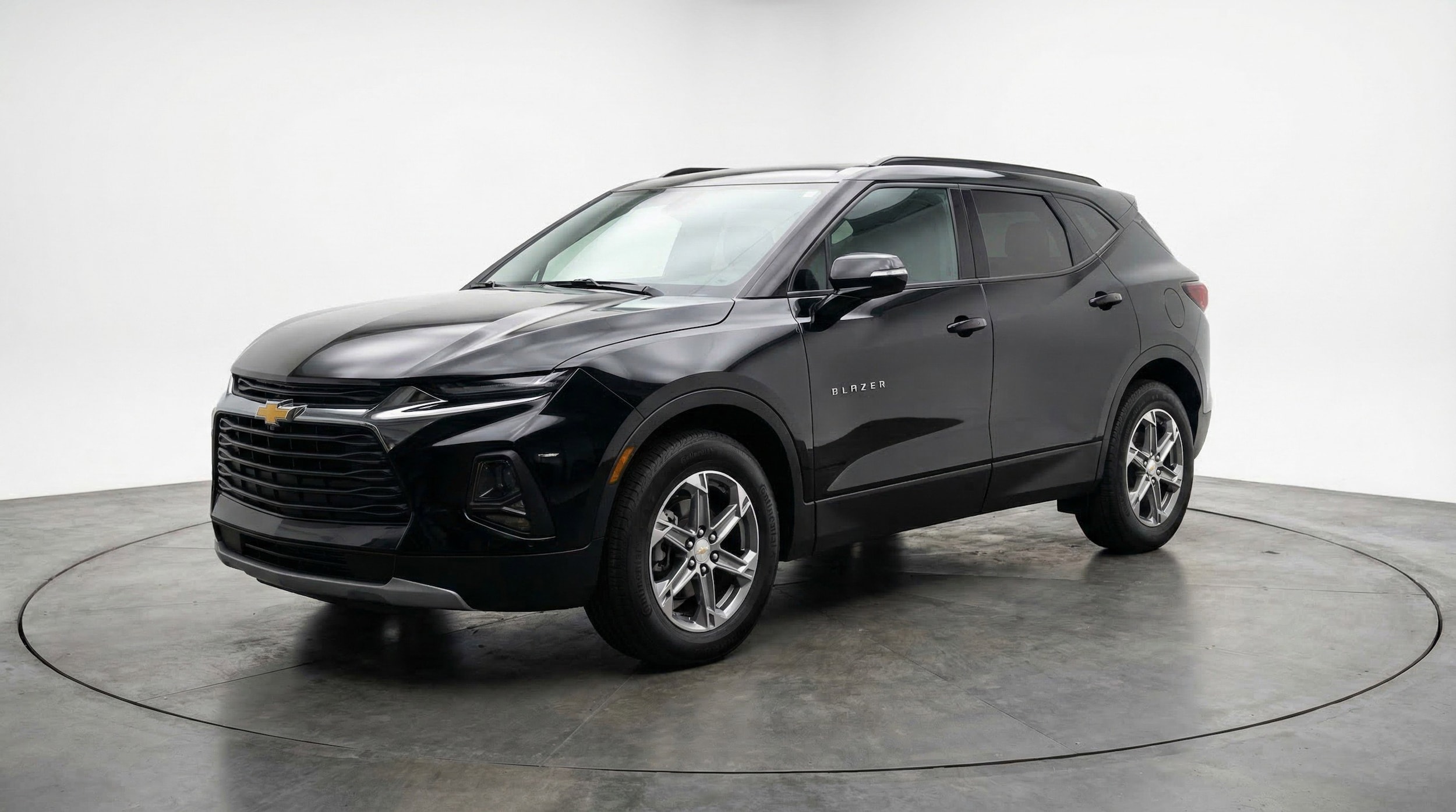 Thumbnail: 2025 Chevrolet Blazer - 3