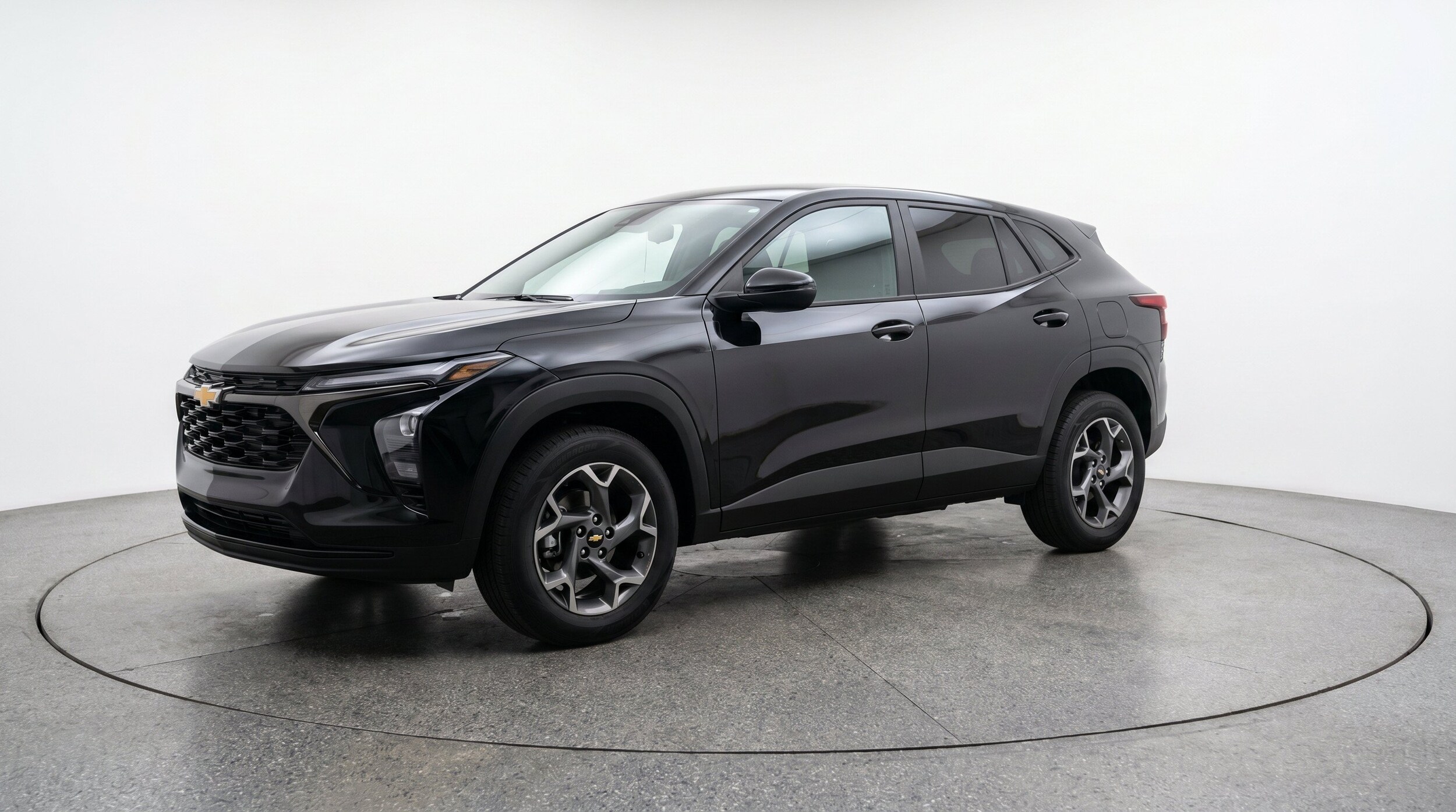 Thumbnail: 2025 Chevrolet Trax - 3