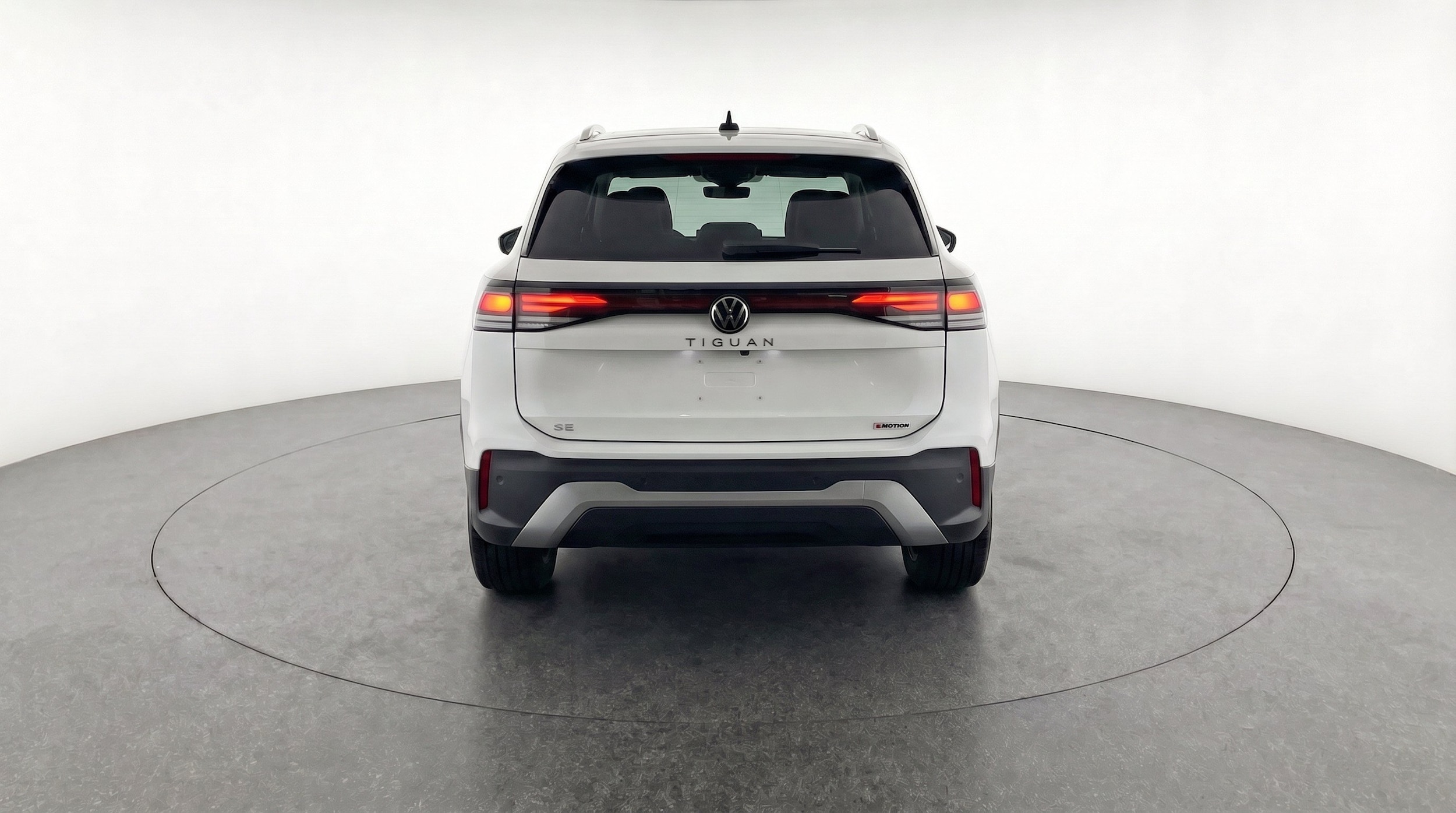 Thumbnail: 2026 Volkswagen Tiguan - 7