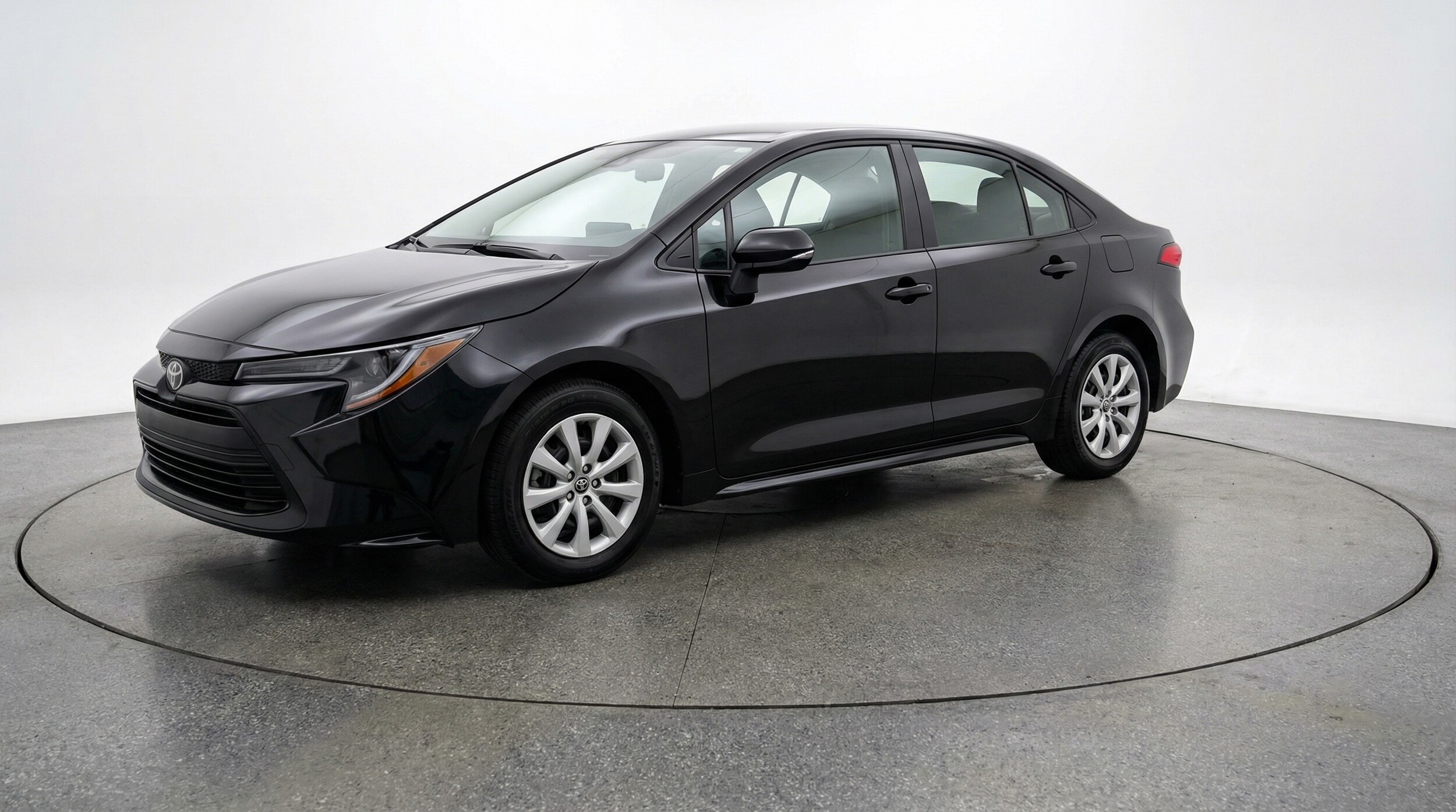 Thumbnail: 2025 Toyota Corolla - 3