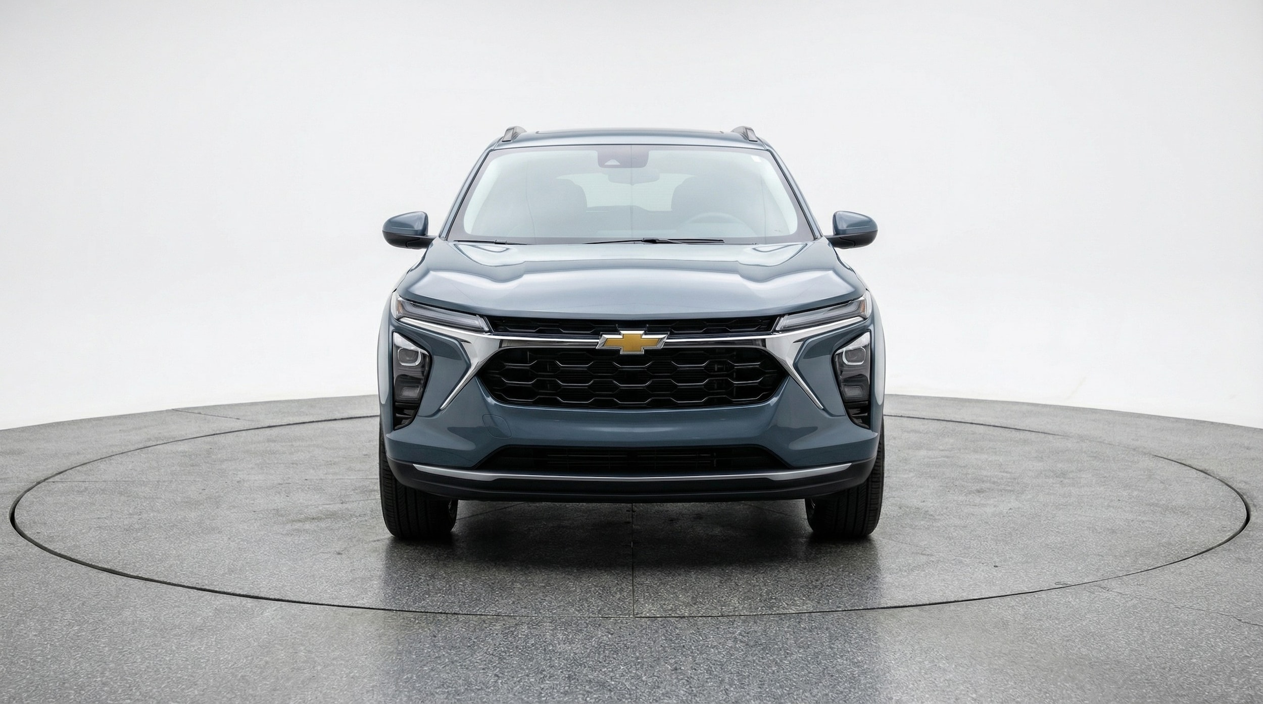 Thumbnail: 2025 Chevrolet Trax - 2