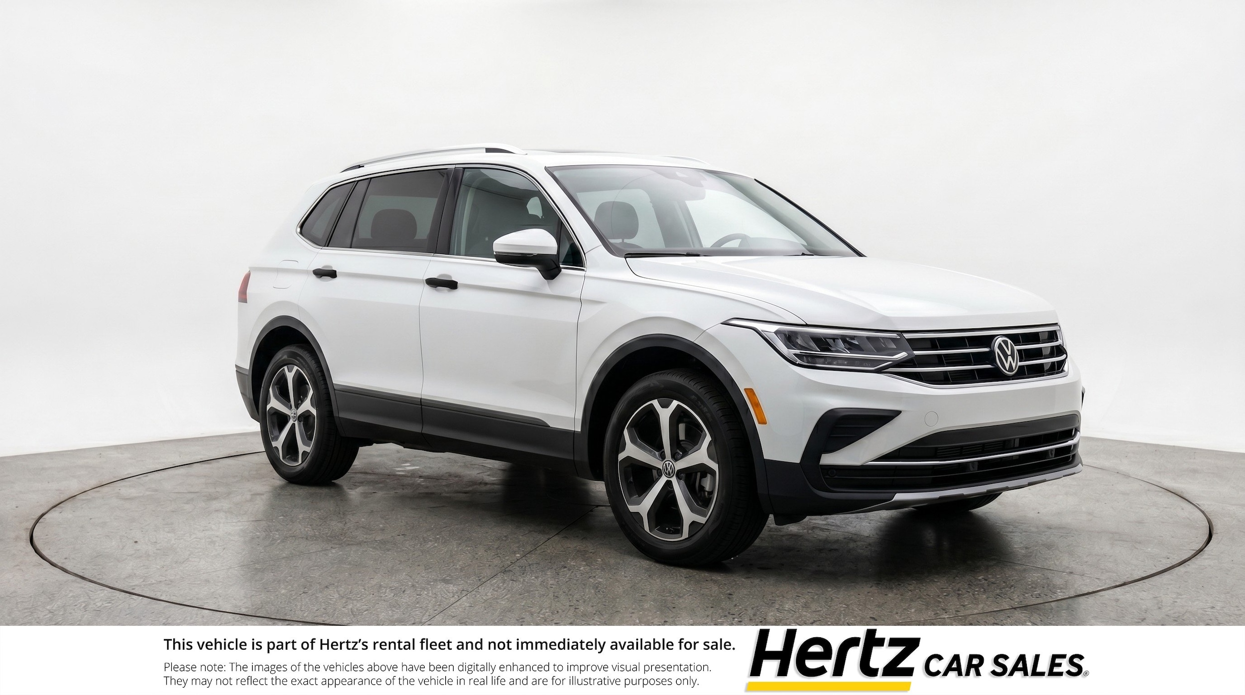 Thumbnail: 2026 Volkswagen Tiguan - 1