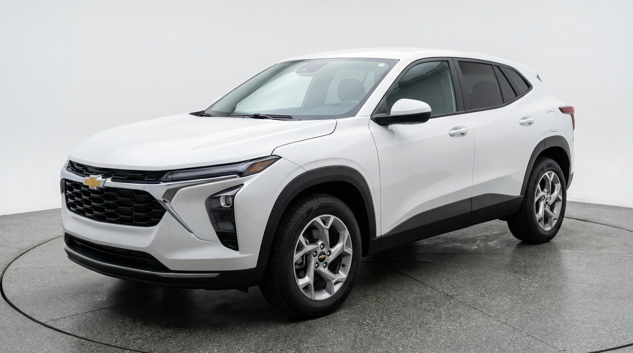 Thumbnail: 2025 Chevrolet Trax - 3