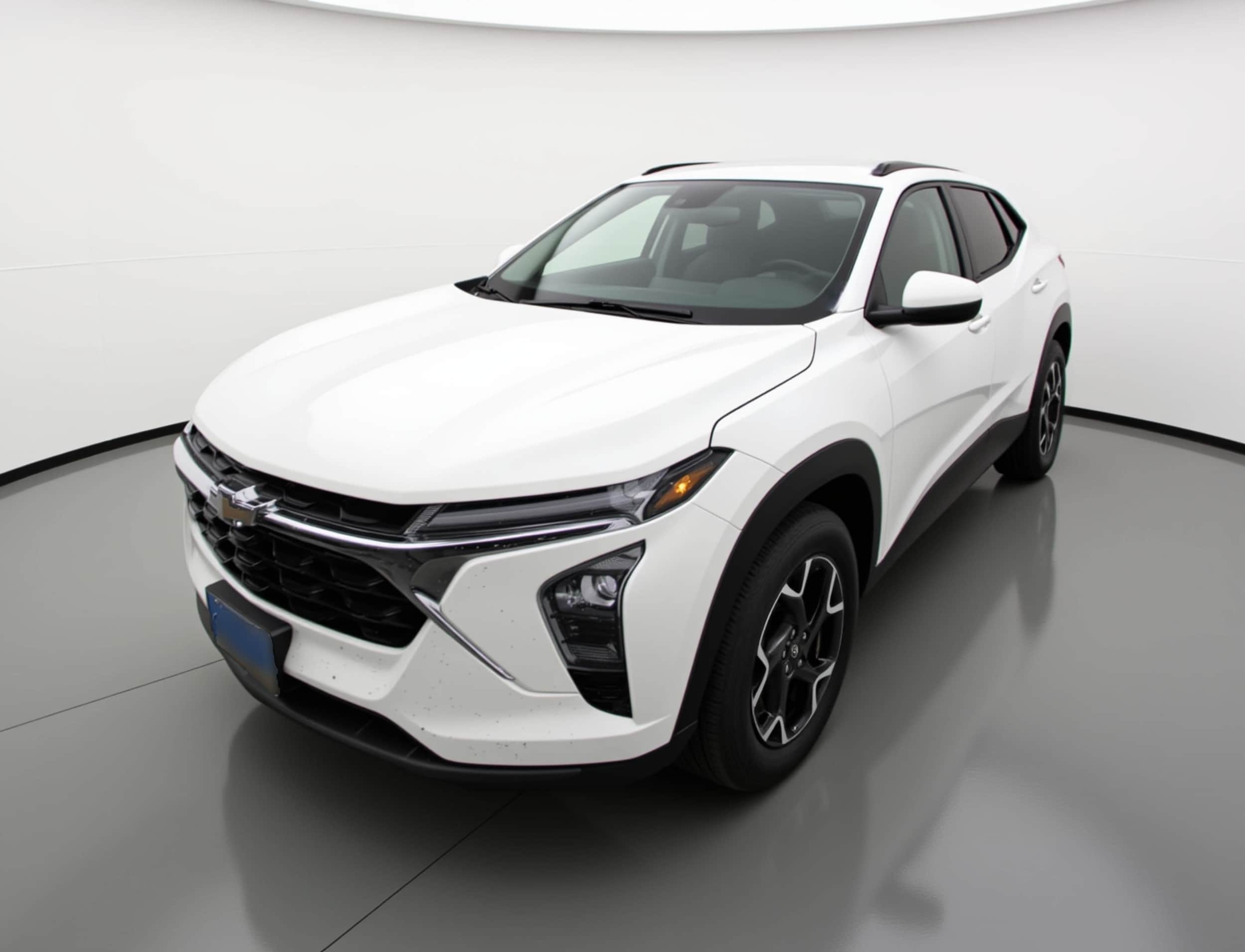 Thumbnail: 2025 Chevrolet Trax - 3