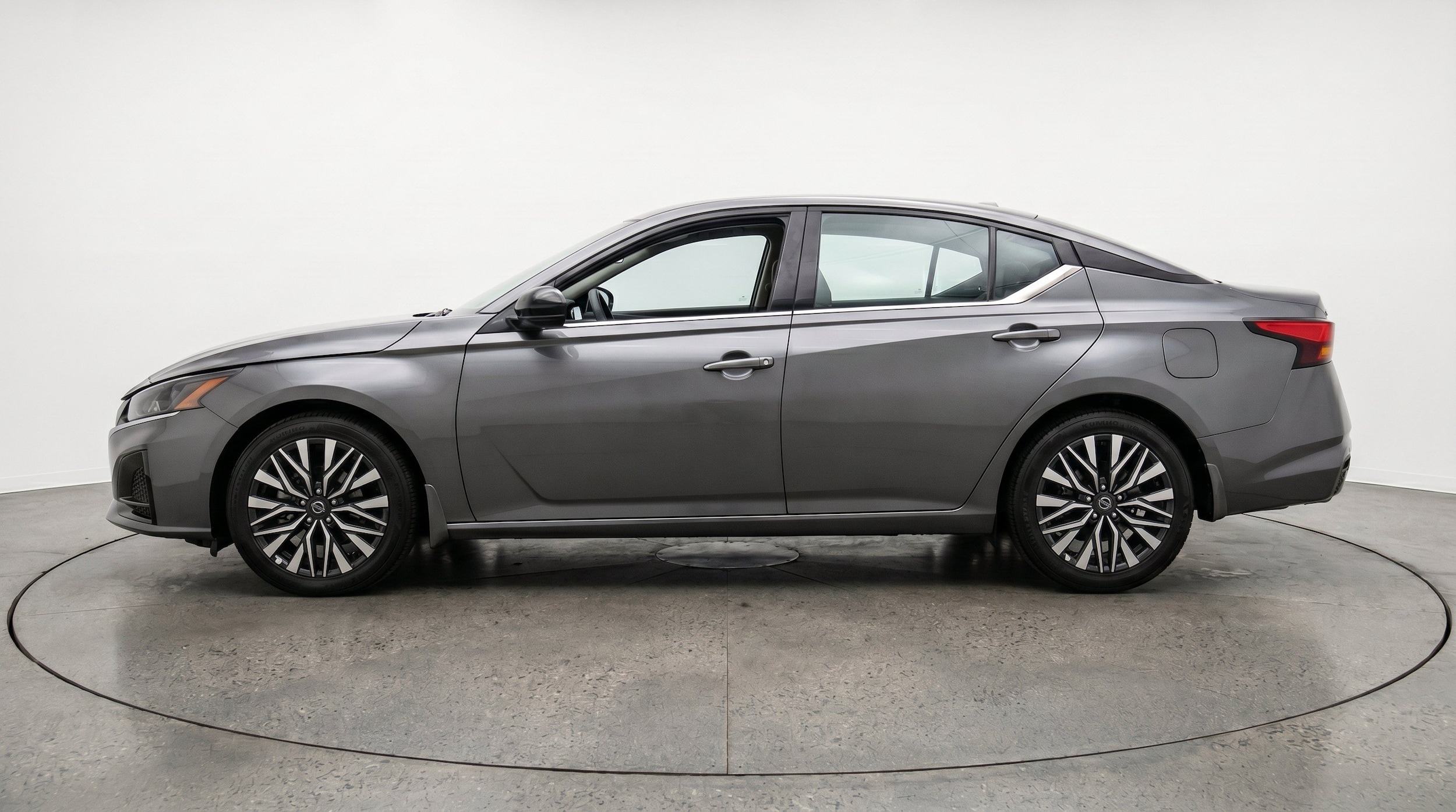 Thumbnail: 2026 Nissan Altima - 5
