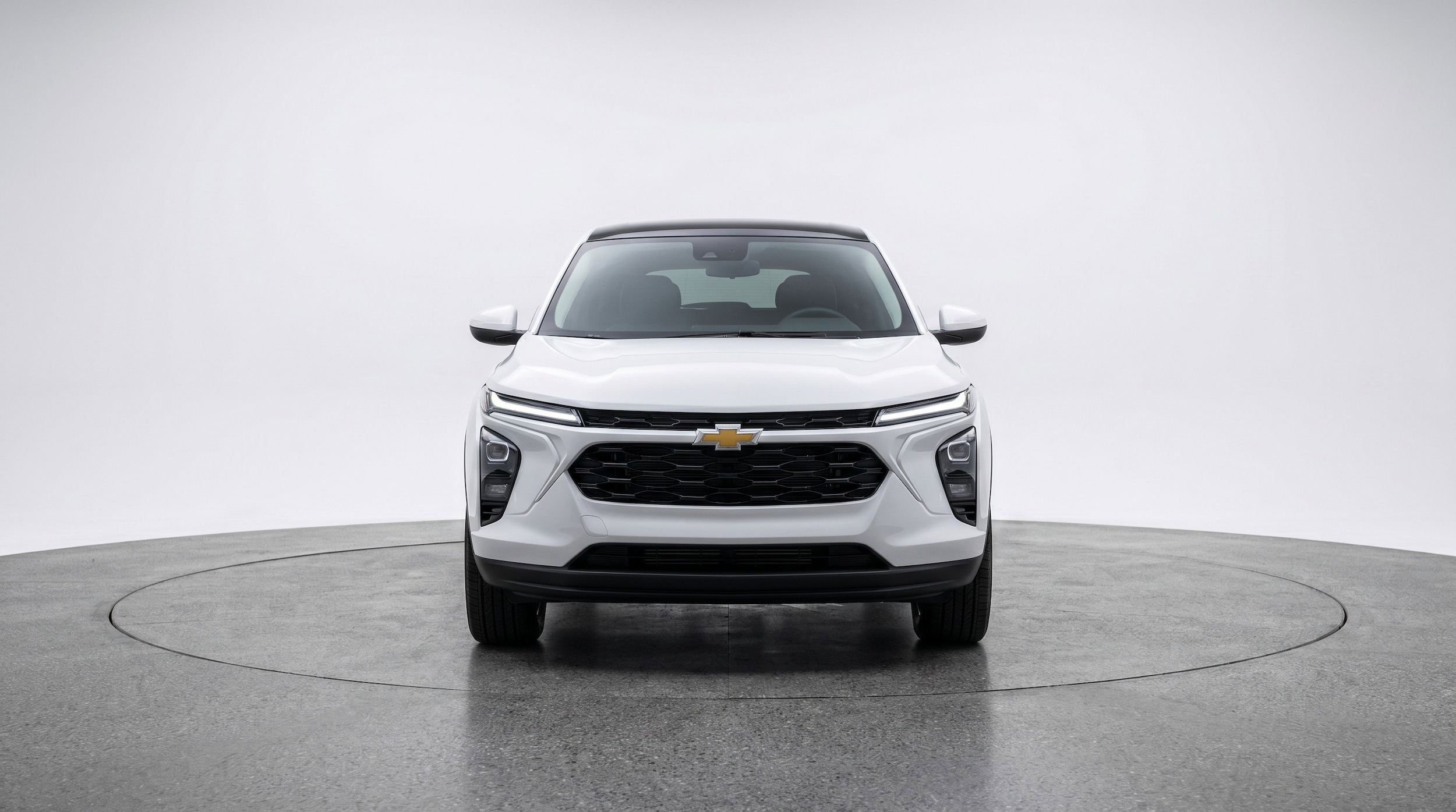 Thumbnail: 2025 Chevrolet Trax - 2