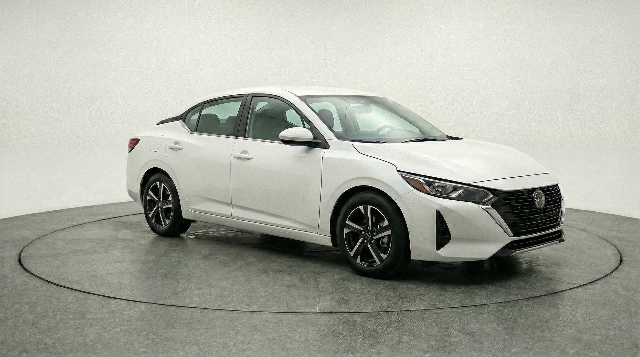 Thumbnail: 2025 Nissan Sentra - 1