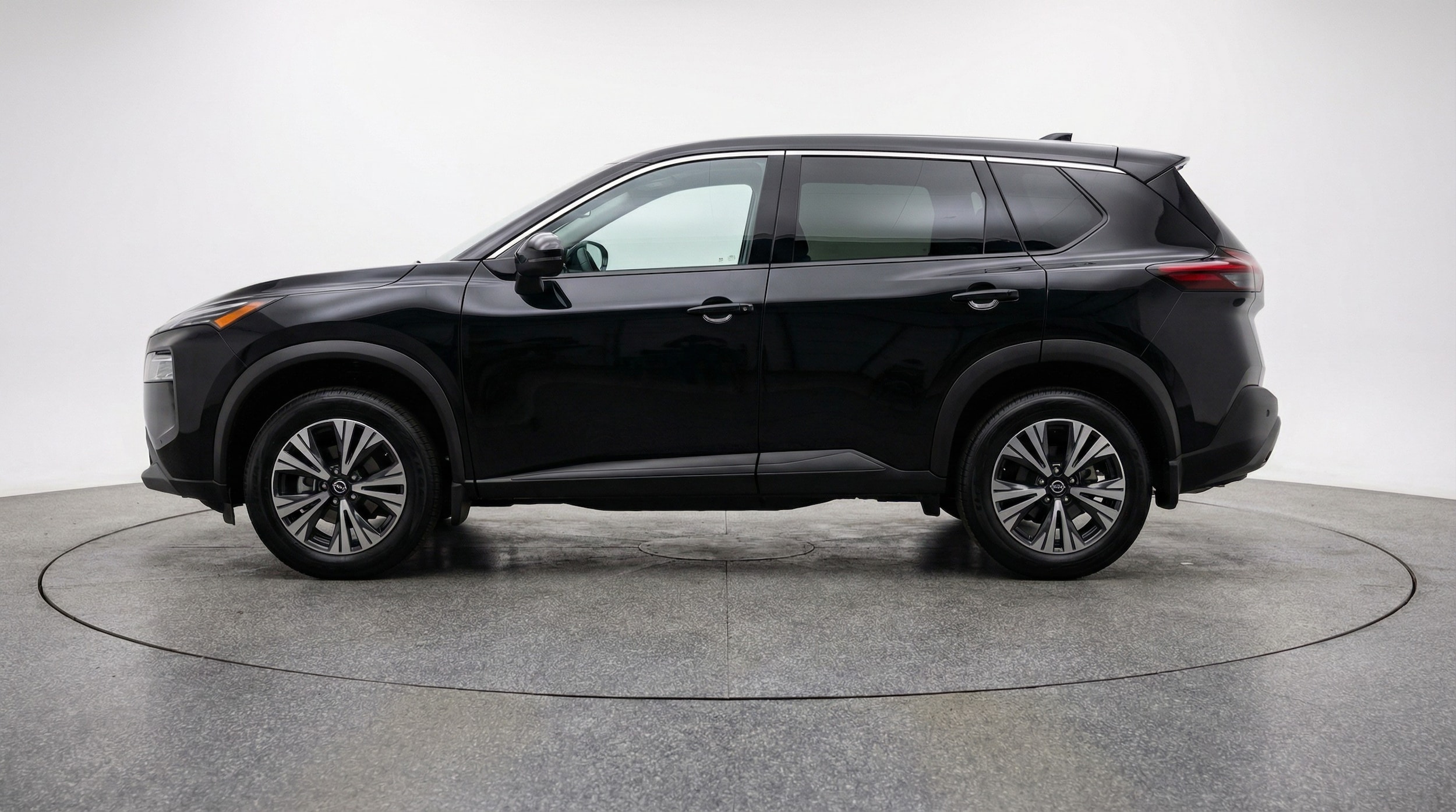 Thumbnail: 2025 Nissan Rogue - 4