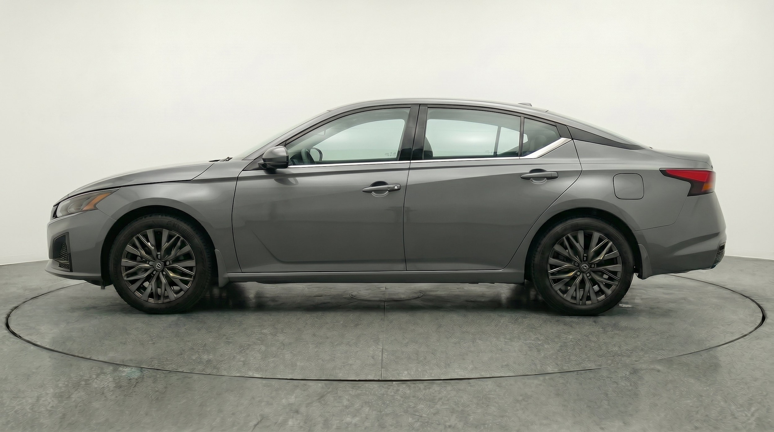Thumbnail: 2026 Nissan Altima - 5
