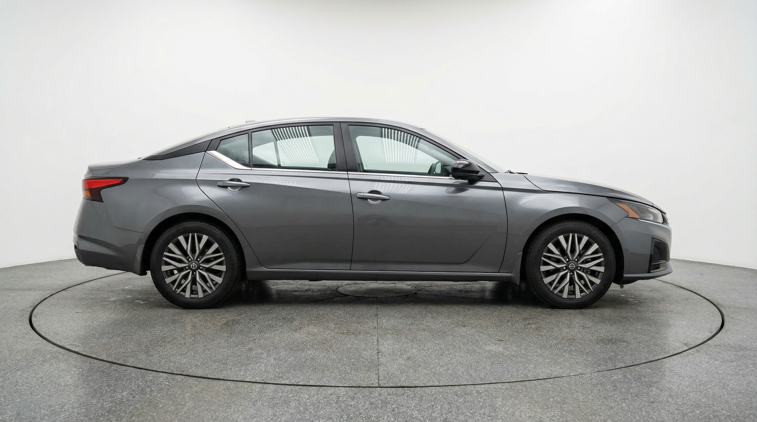 Thumbnail: 2025 Nissan Altima - 8