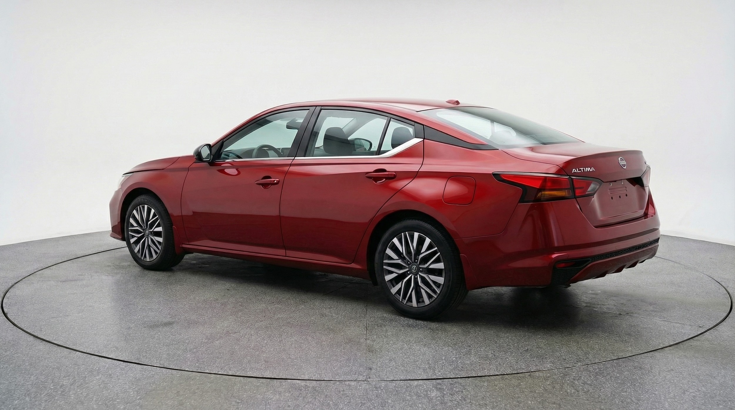 Thumbnail: 2025 Nissan Altima - 5