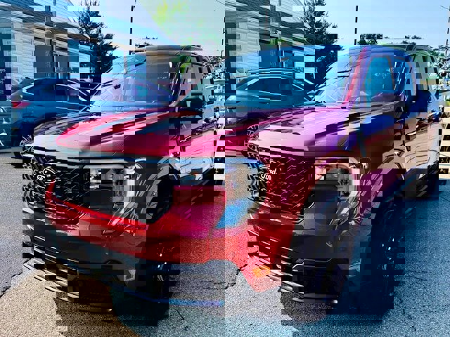 2025 Ford Maverick Lariat photo 3