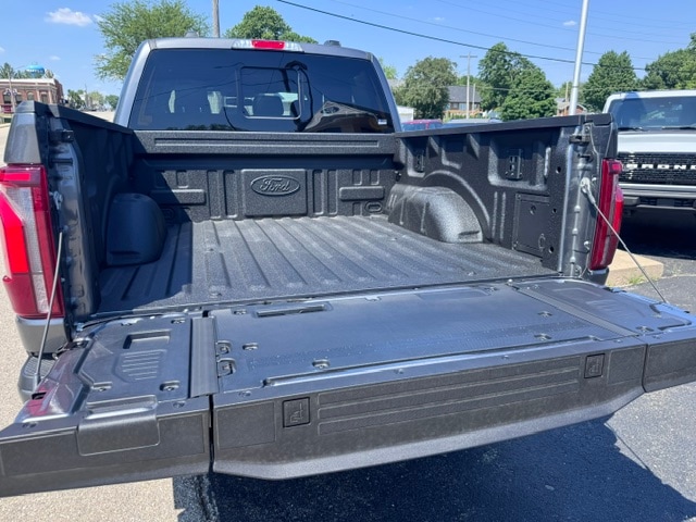 2026 Ford F-150 Lariat - Photo 8