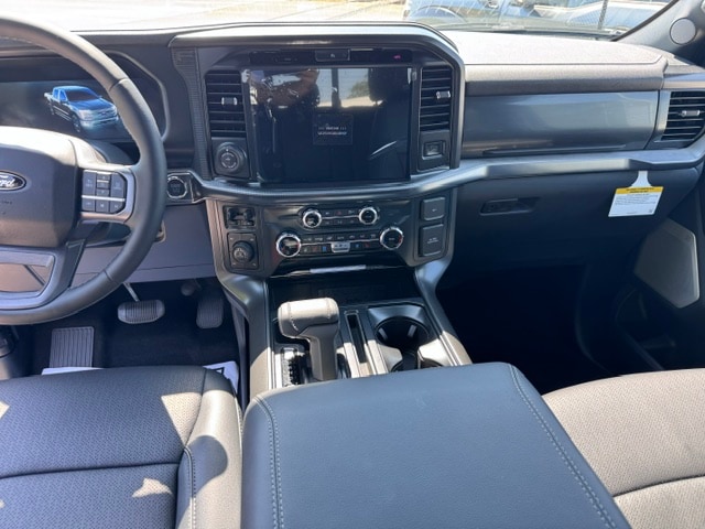 2026 Ford F-150 Lariat - Photo 13