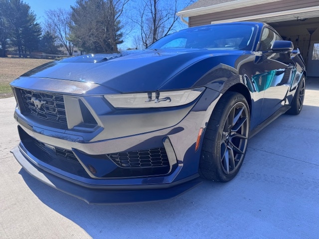 2024 Ford Mustang Dark Horse - Photo 8