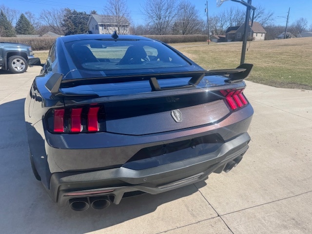2024 Ford Mustang Dark Horse - Photo 12