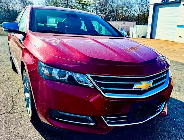 Used 2015 Chevrolet Impala 2LZ with VIN 2G1165S3XF9258637 for sale in Granville, IL
