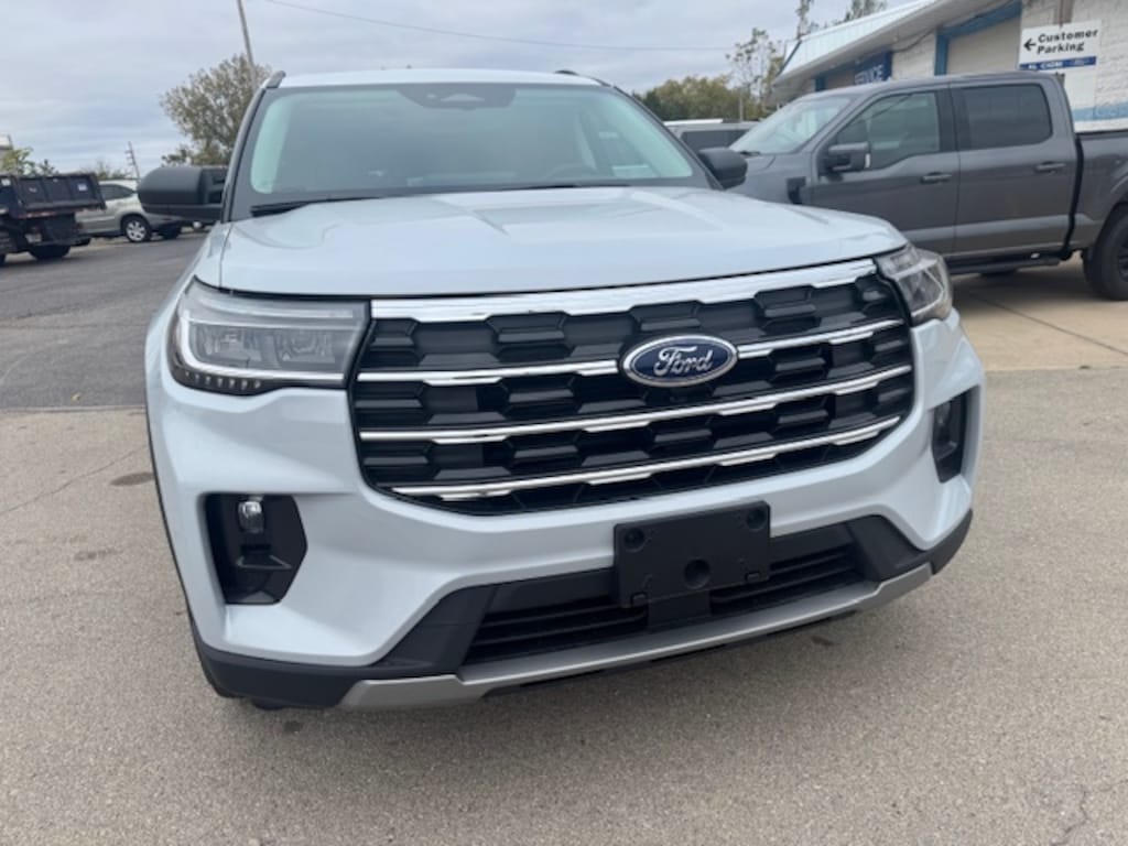 New 2025 Ford Explorer Active SUV