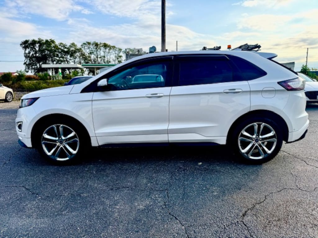 Used 2015 Ford Edge Sport SUV