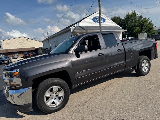 2016 Chevrolet Silverado 1500 LT photo 4