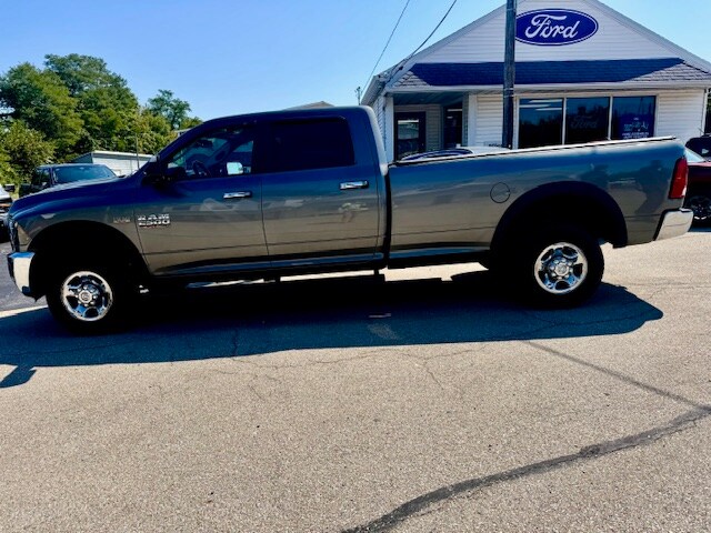 2013 Ram 2500 SLT photo 3