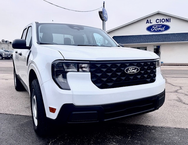 2026 Ford Maverick XL's photo