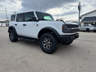 2025 Ford Bronco Badlands SUV