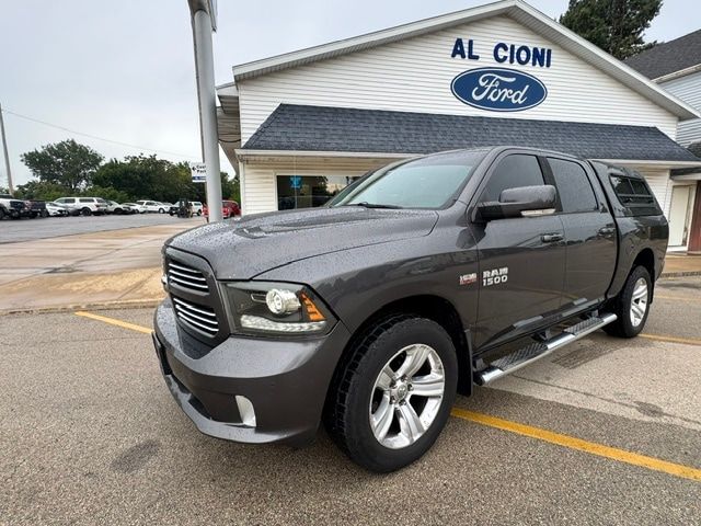 2014 RAM 1500 Gris (Granite Crystal Metallic Clearcoat) Camioneta Todo terreno 8 velocidades Automática